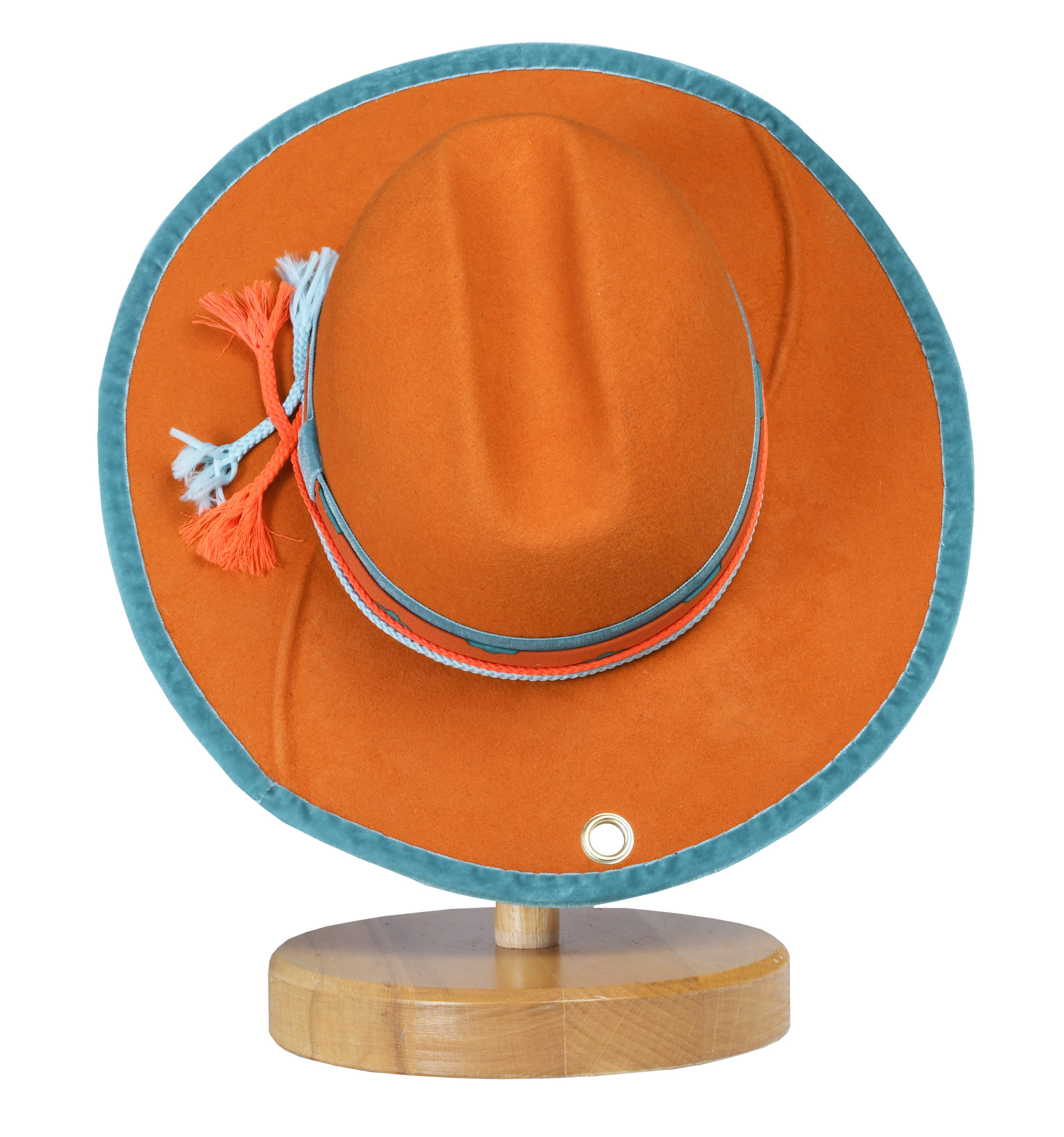 chapeau vert bouteille olive